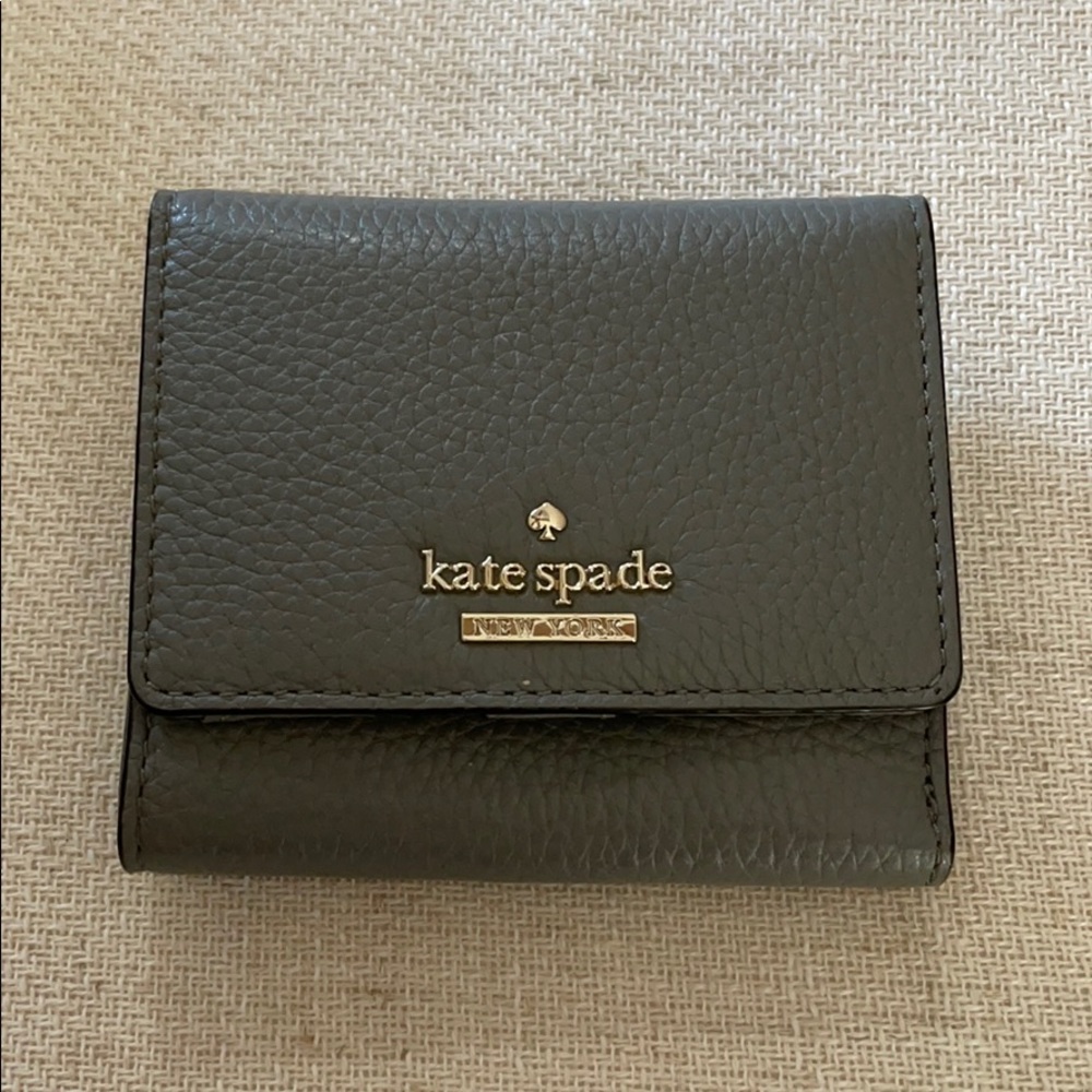 NWOT Kate Spade Jackson Street Jada Wallet